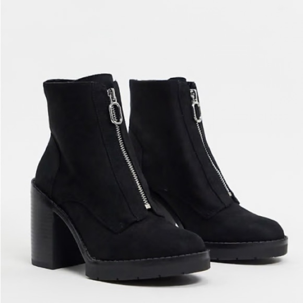 Pull&Bear zip front faux suede heeled boots